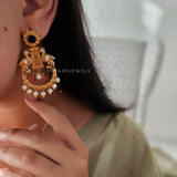 Vyara Handcrafted Necklace