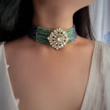 Raang Choker