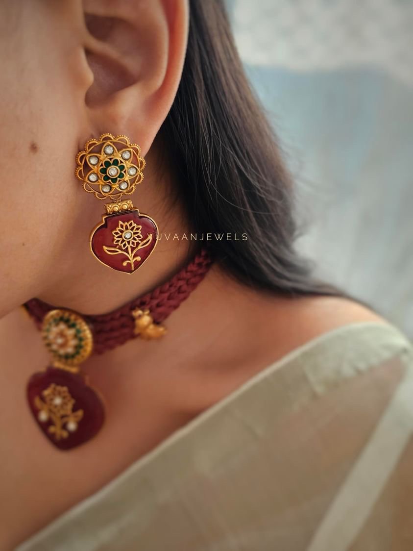 Aamla Handcrafted necklace