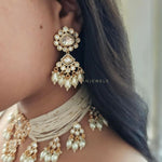 Sani Pearl Necklace
