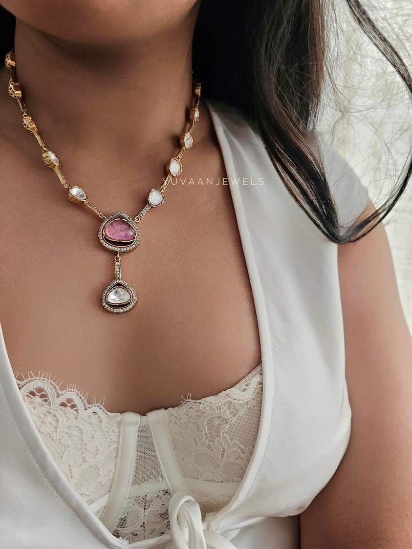 Ojas Quartz Necklace