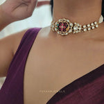 Nikita pearl Choker