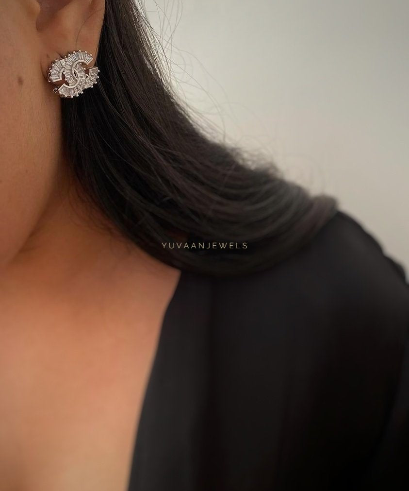 Hazel studs