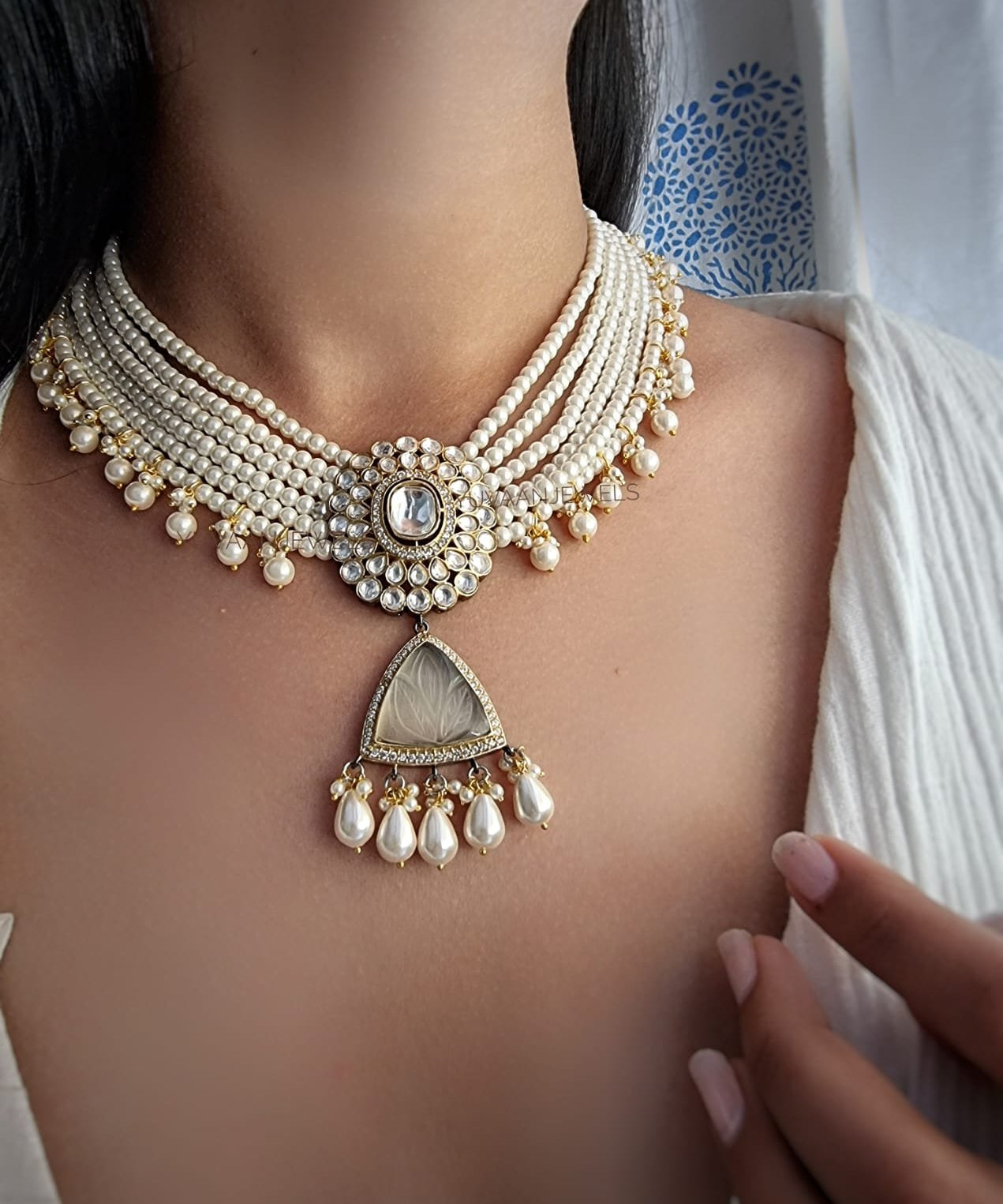 Nitara Necklace Set