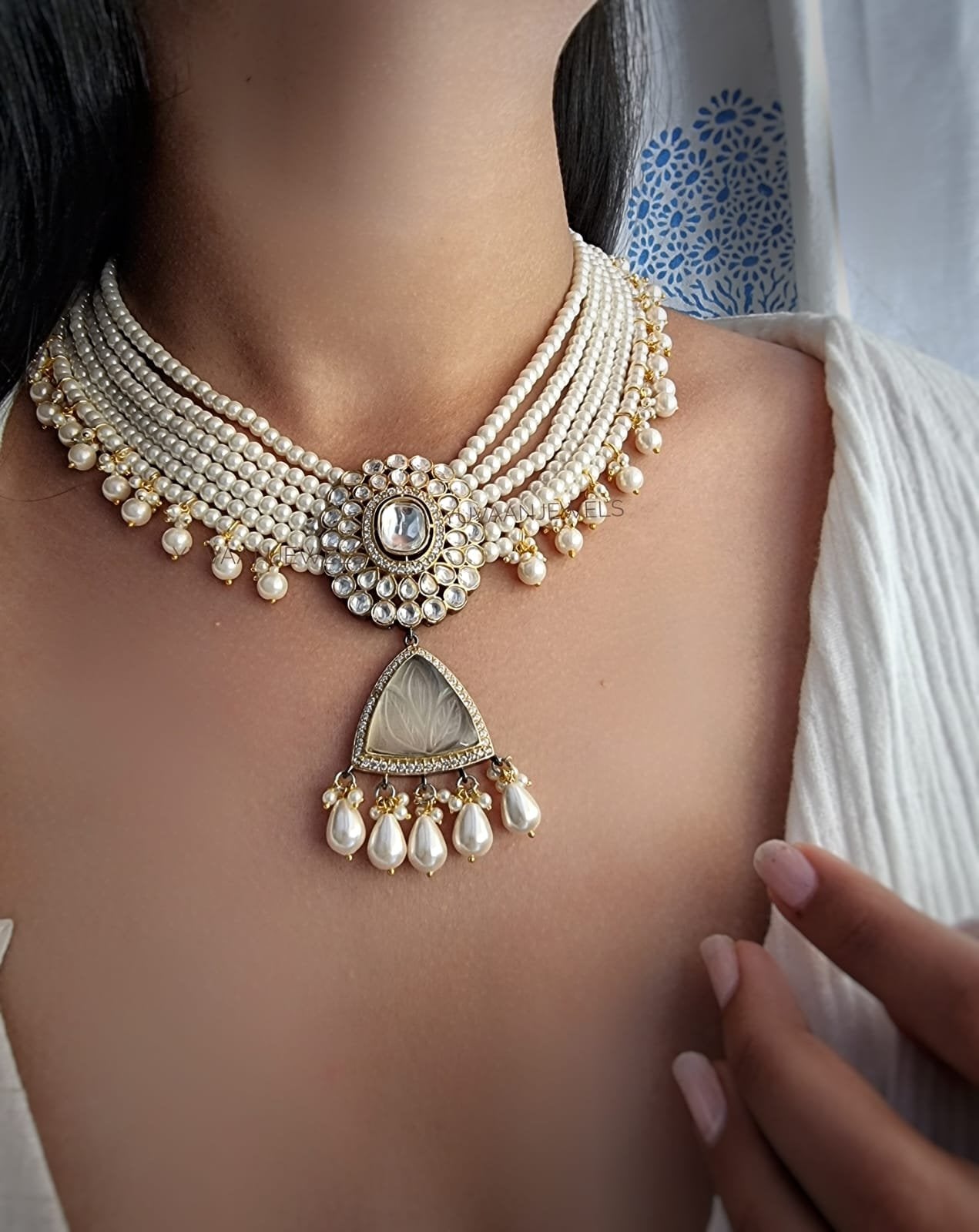 Nitara Necklace Set