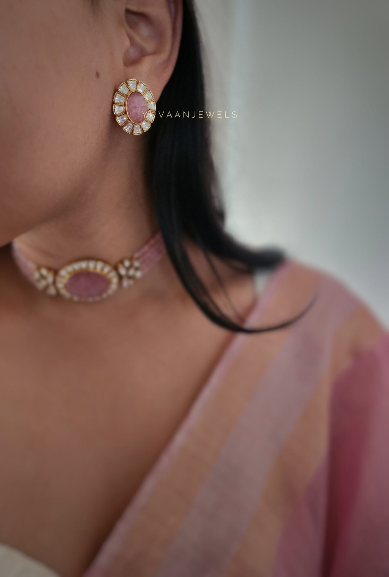 Nigaah handcrafted choker