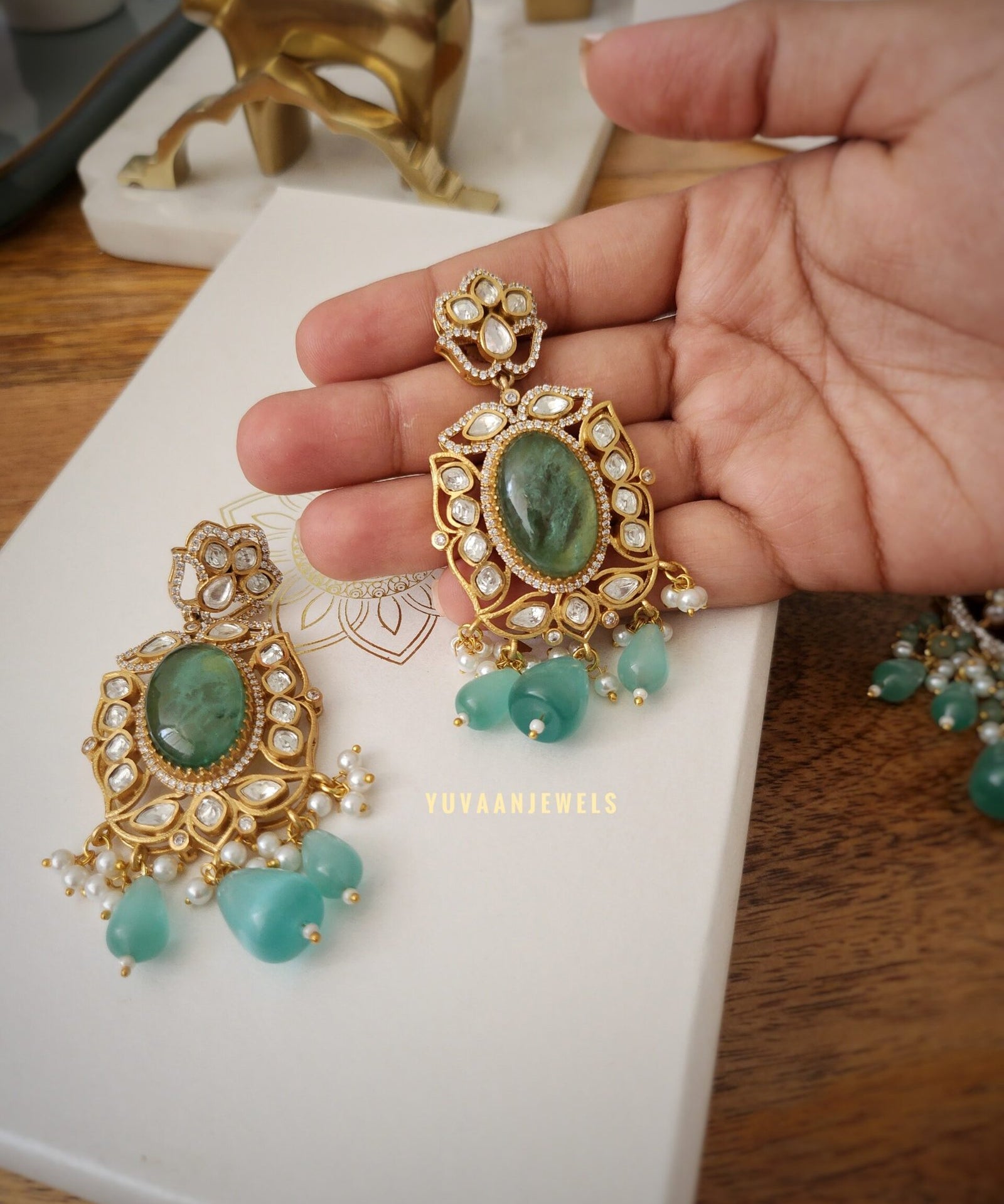 Felicity quartz necklace
