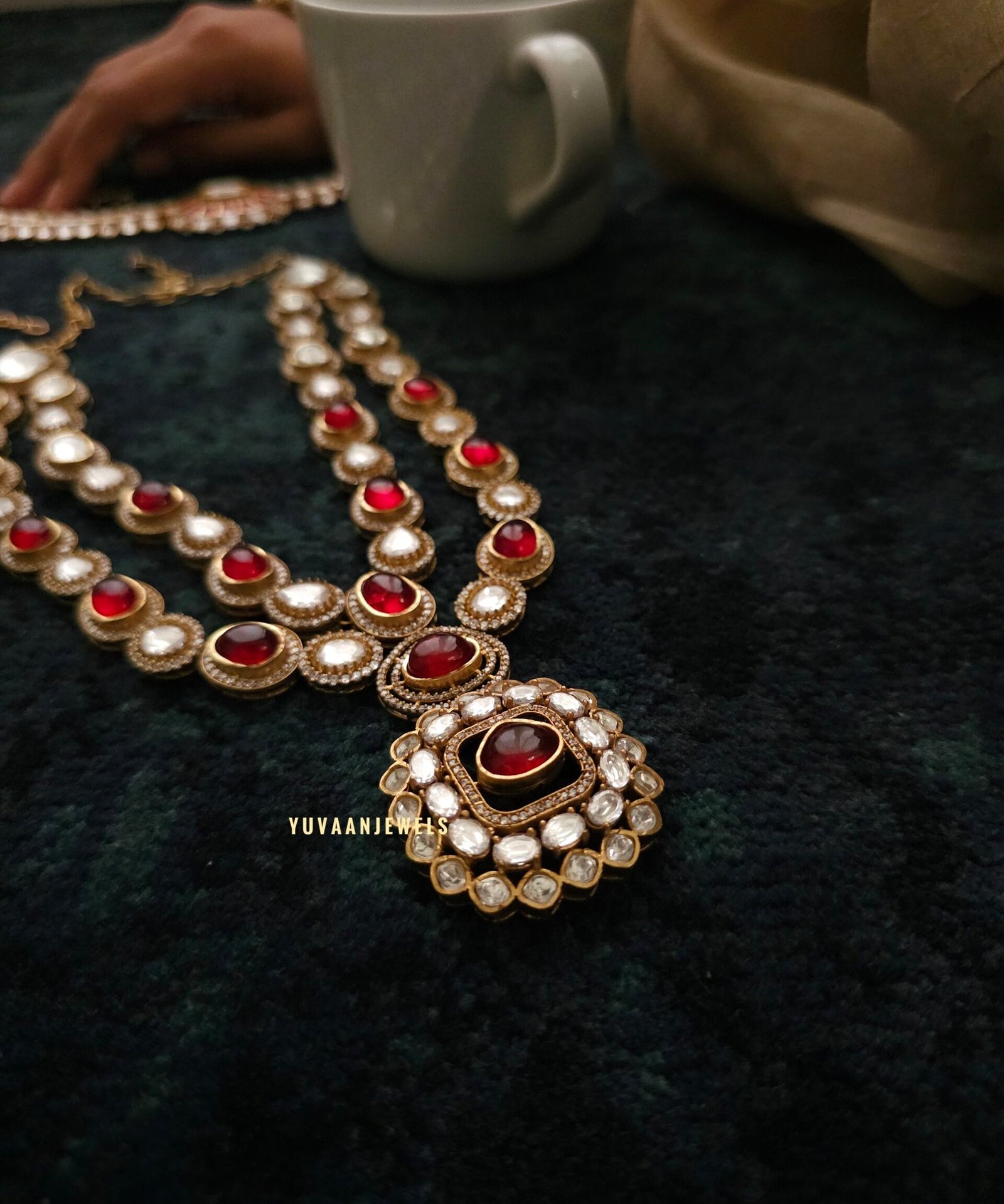 Madhushree quartz and polki necklace