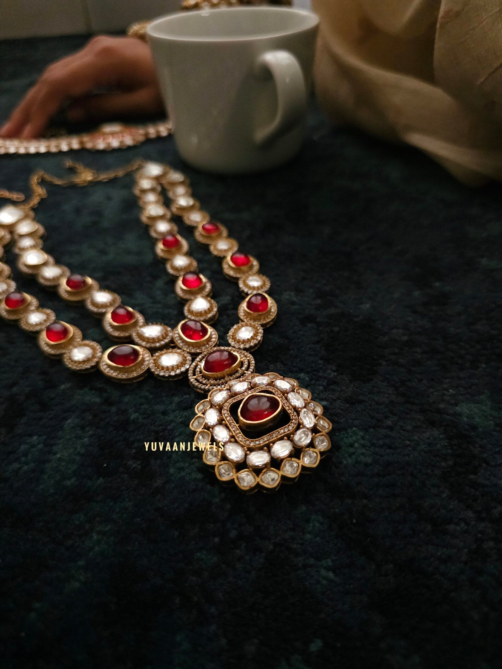 Madhushree quartz and polki necklace