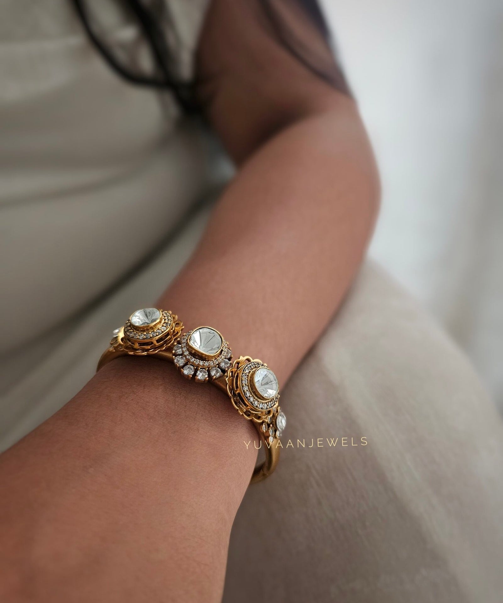Rhea openable polki bangle