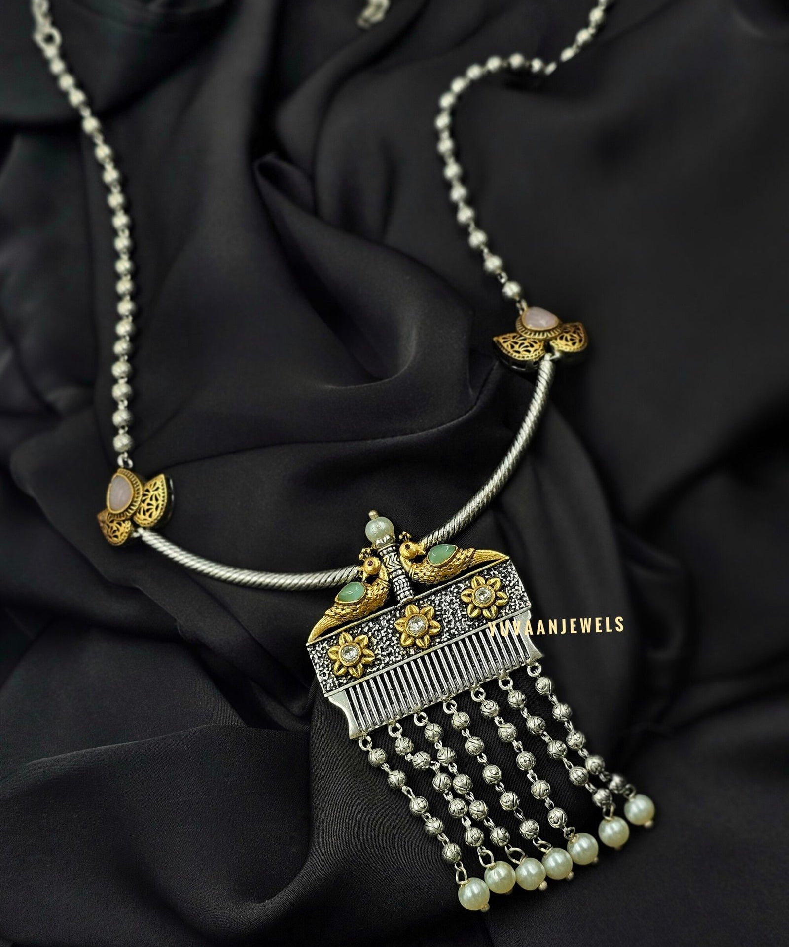 Ruhr handcrafted necklace