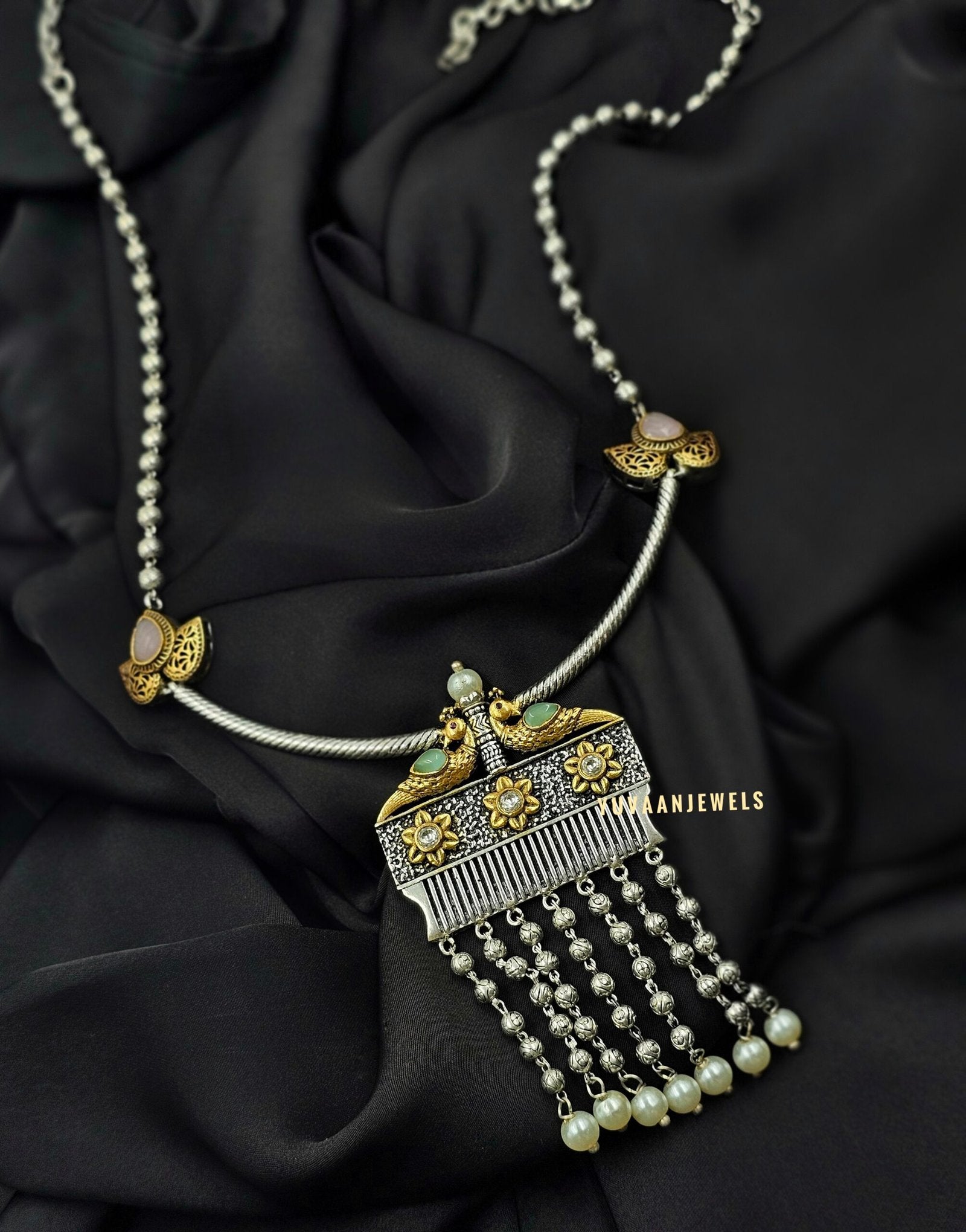 Ruhr handcrafted necklace