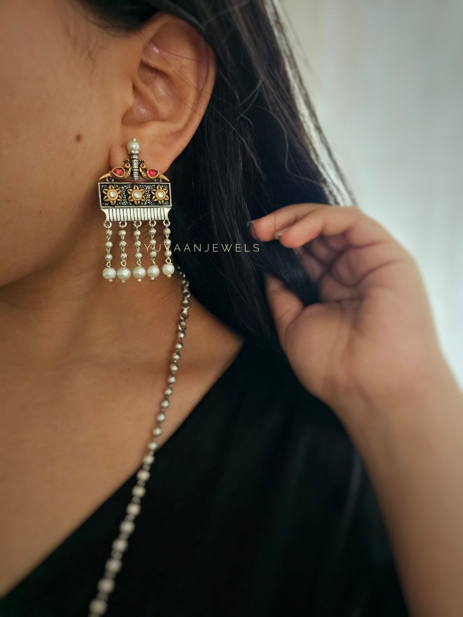 Ruhr handcrafted necklace
