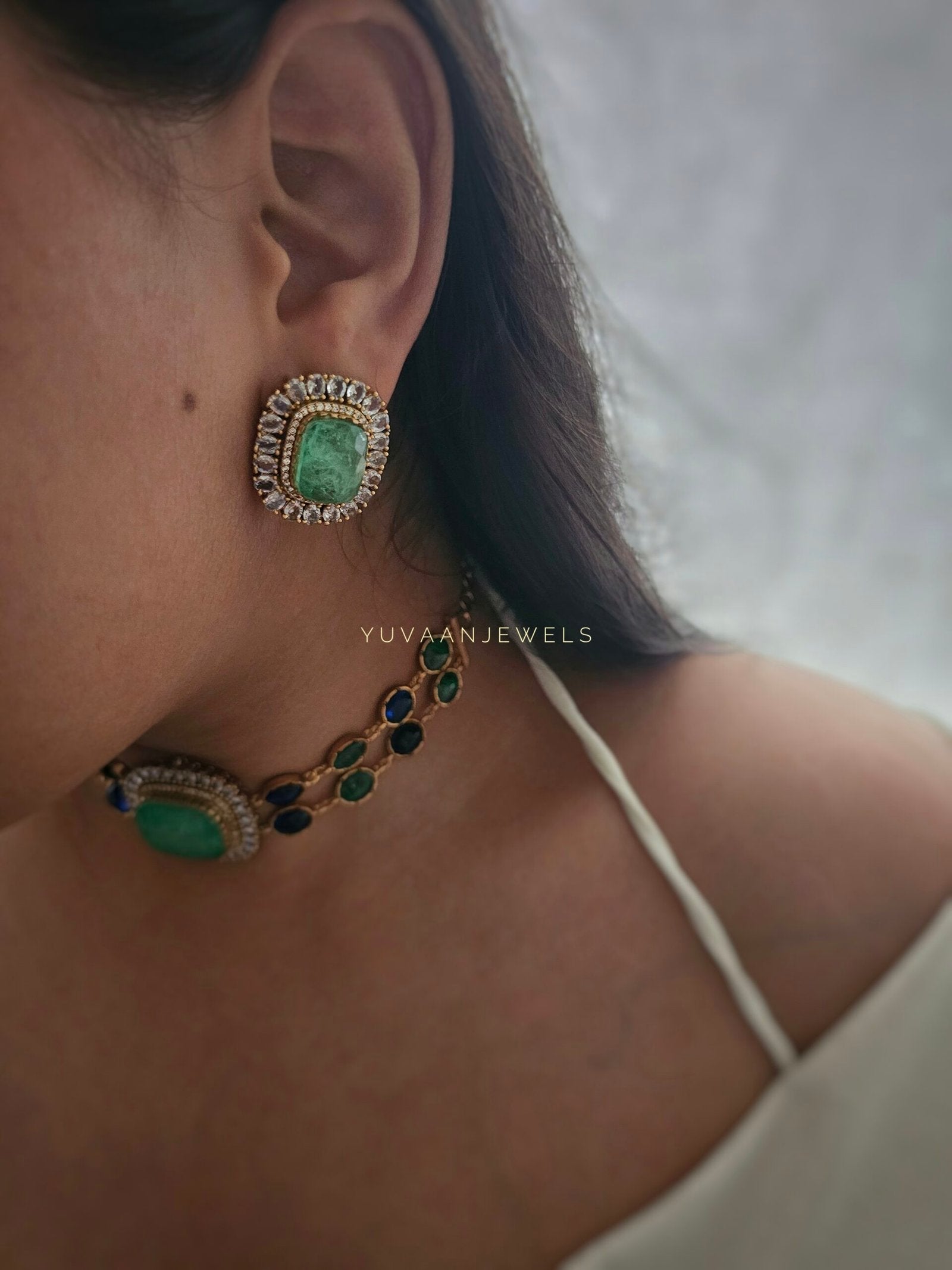Jaini quartz and polki choker