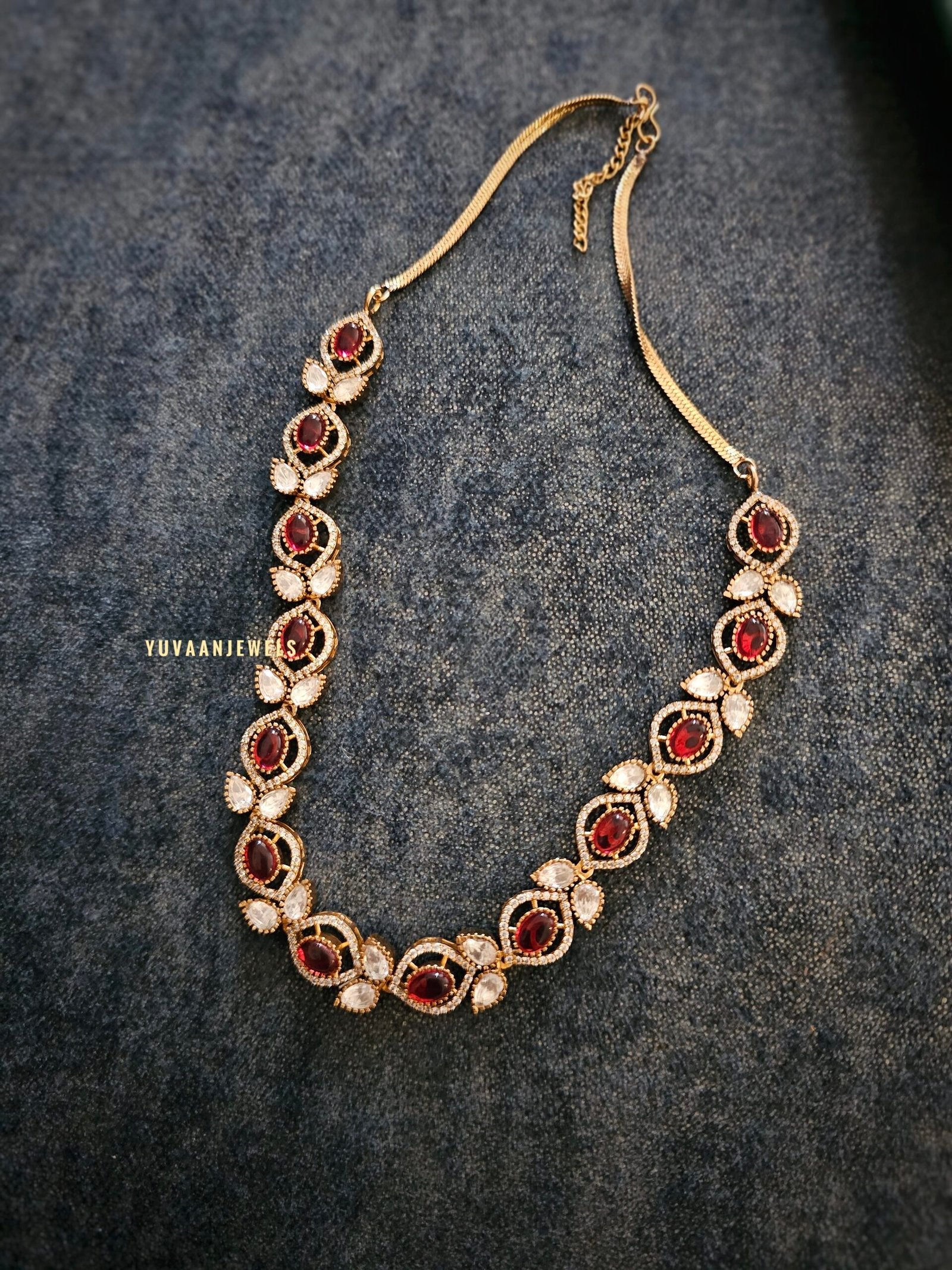 Farida semi precious quartz necklace