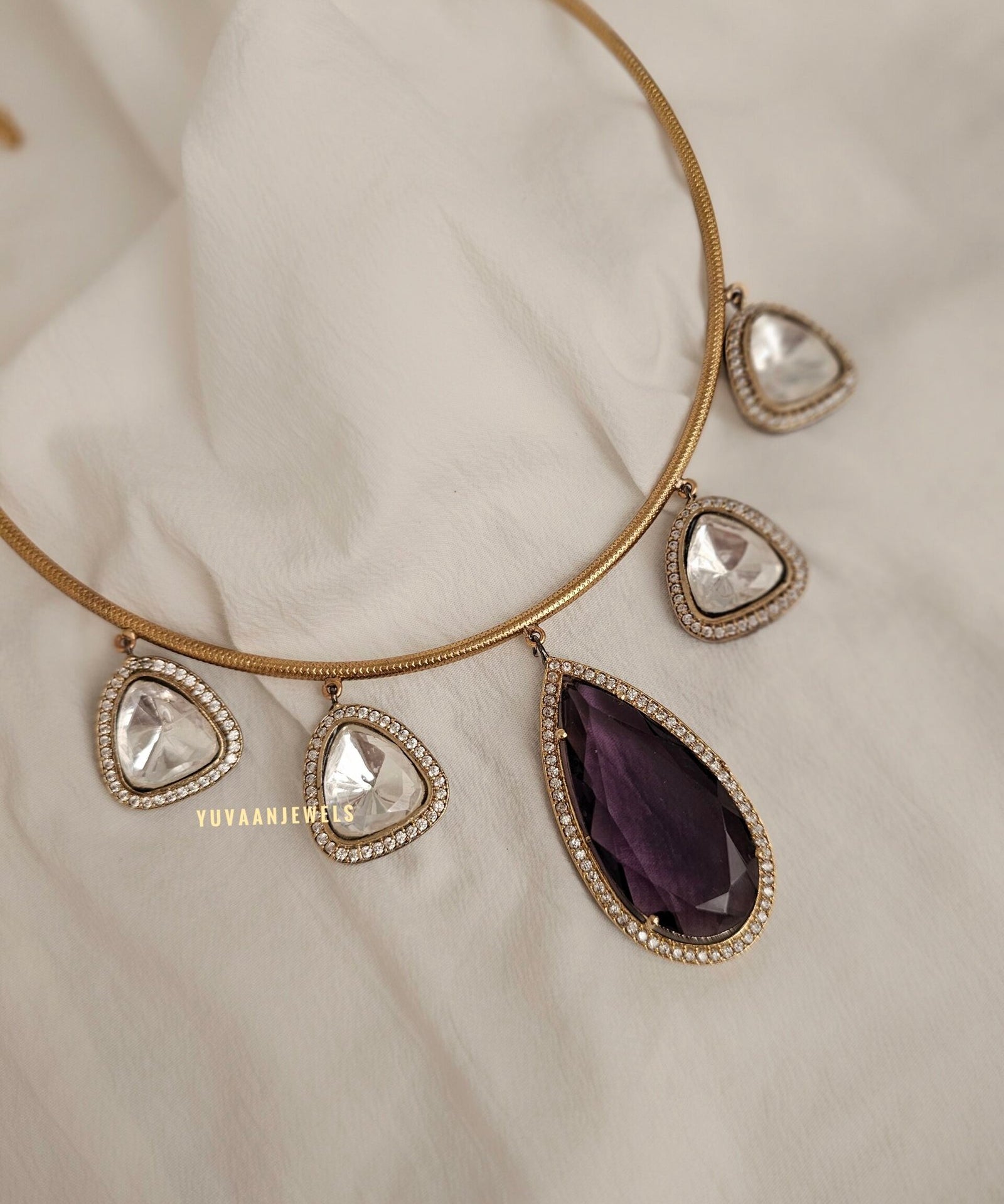 Disha Quartz and polki Hasli necklace