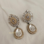 Disha Quartz and polki Hasli necklace