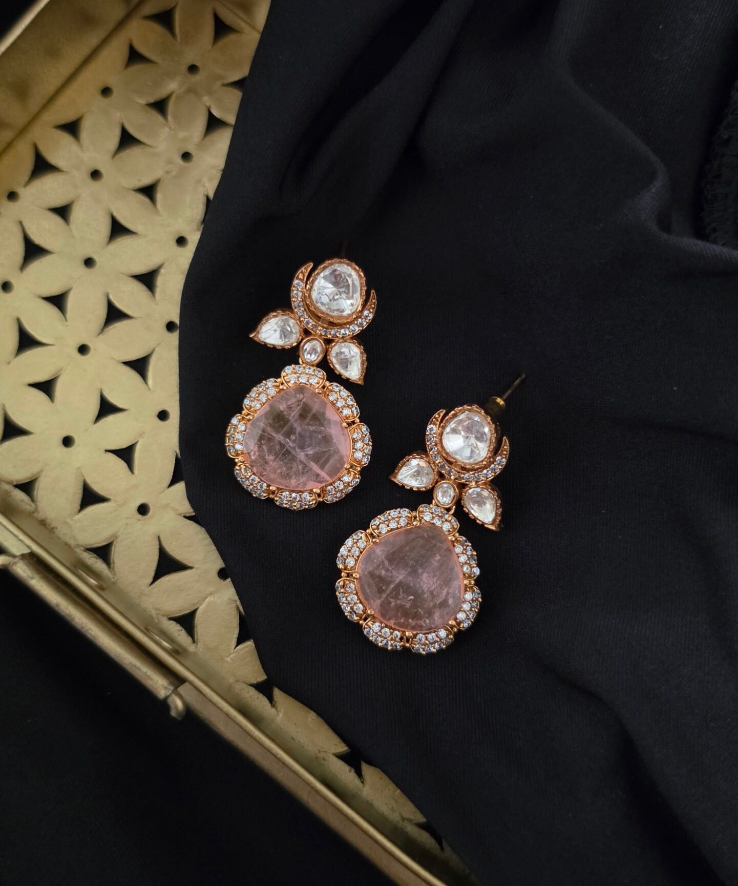 Dibya polki earing