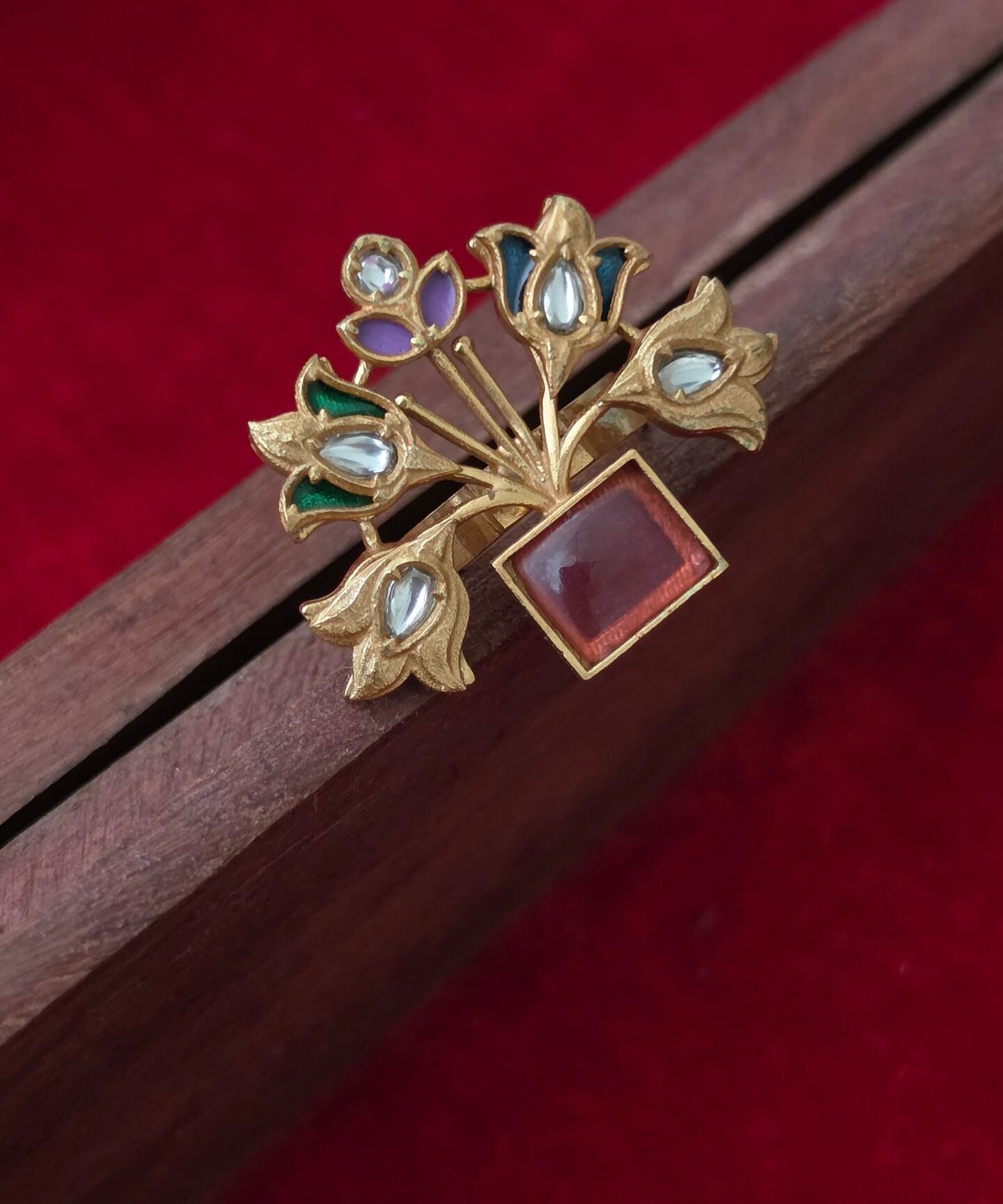Insa ring