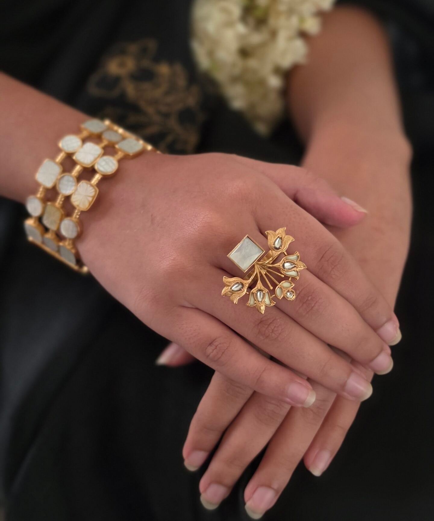 Muskan cuff