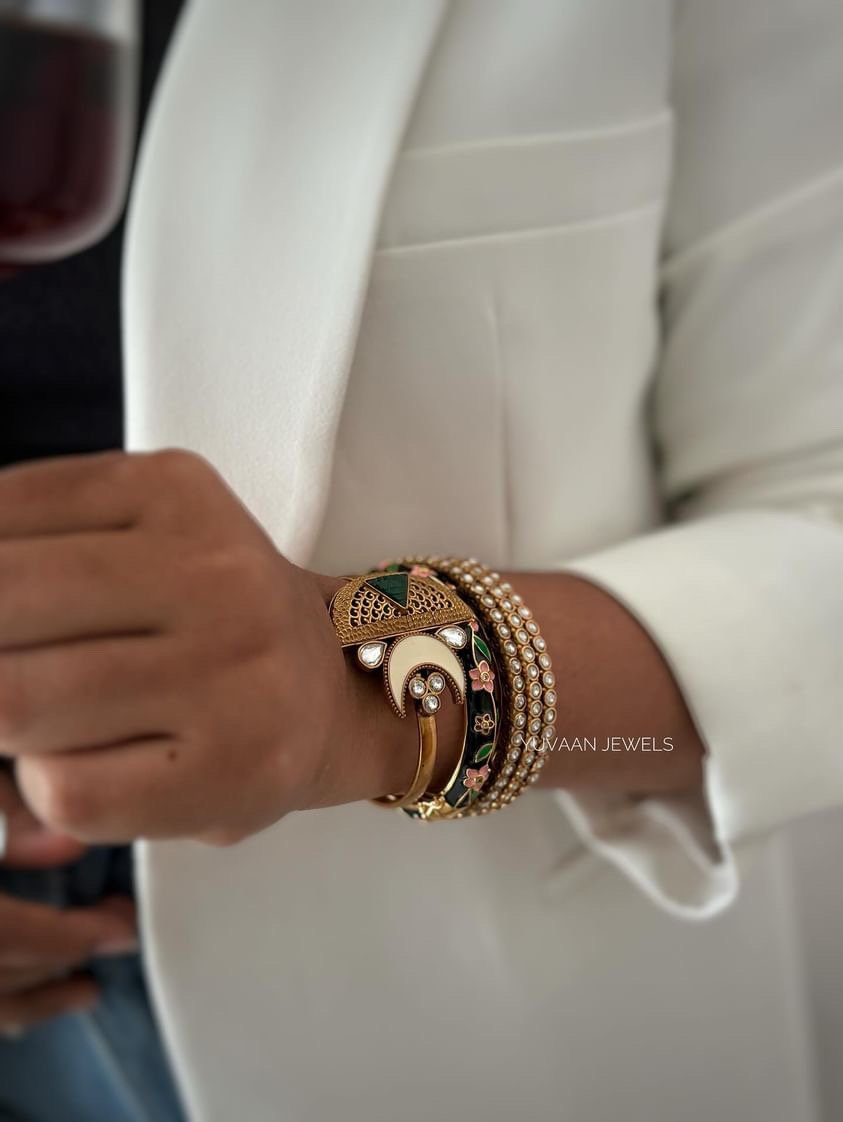 Dhara openable bangle