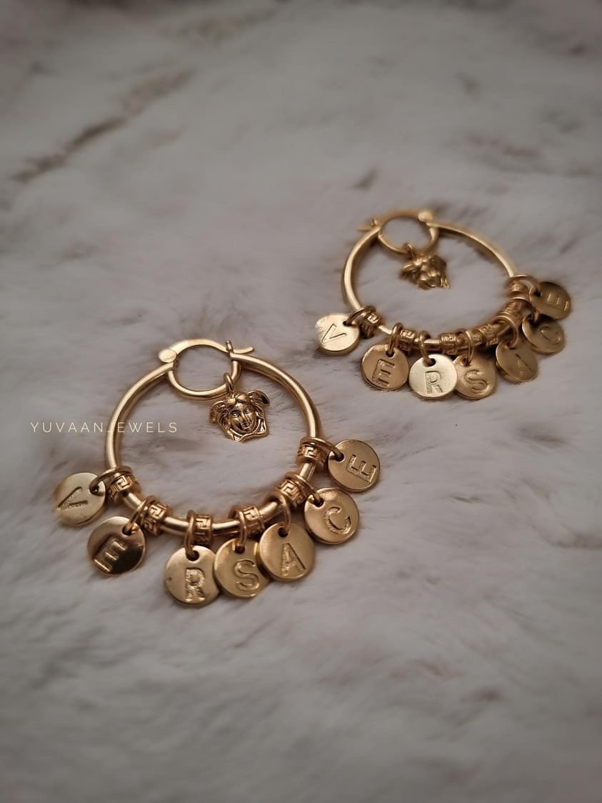 Beth gold Earrings