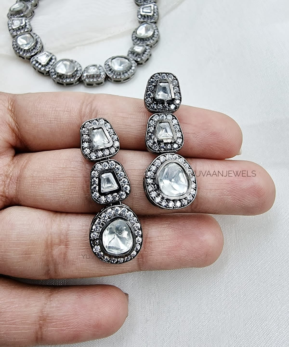 Myra Necklace Set (Silver Plated)