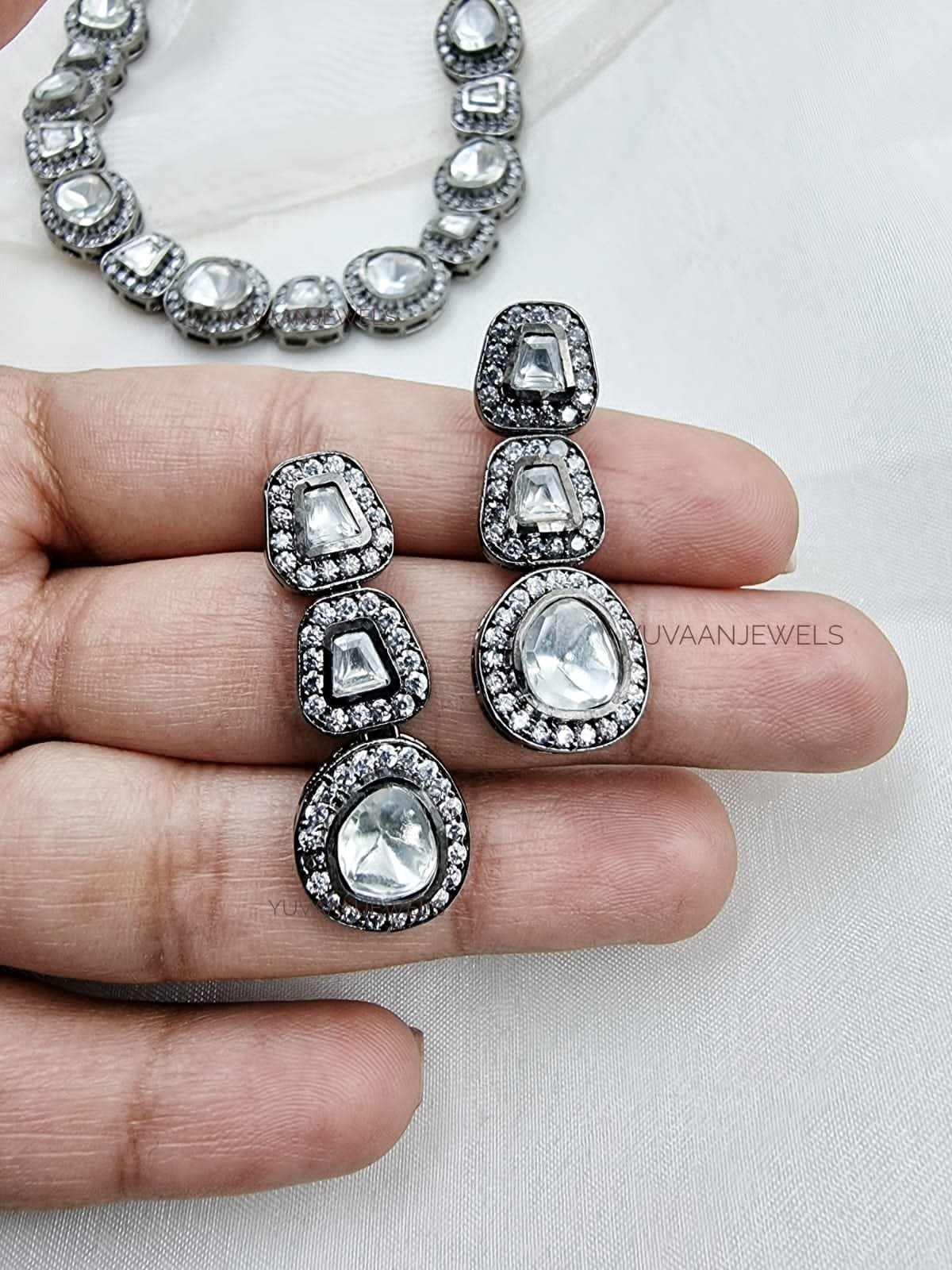 Myra Necklace Set (Silver Plated)