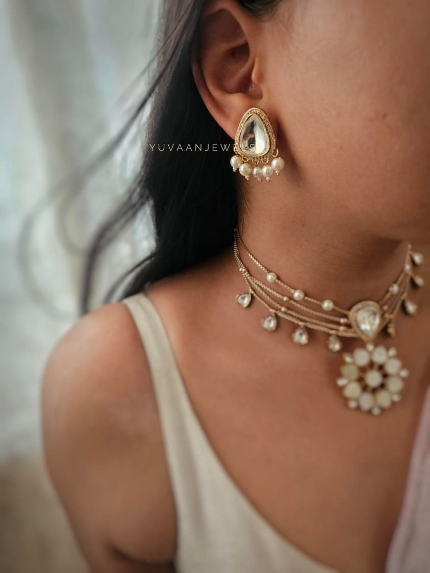 Akruti Polki & stone Necklace