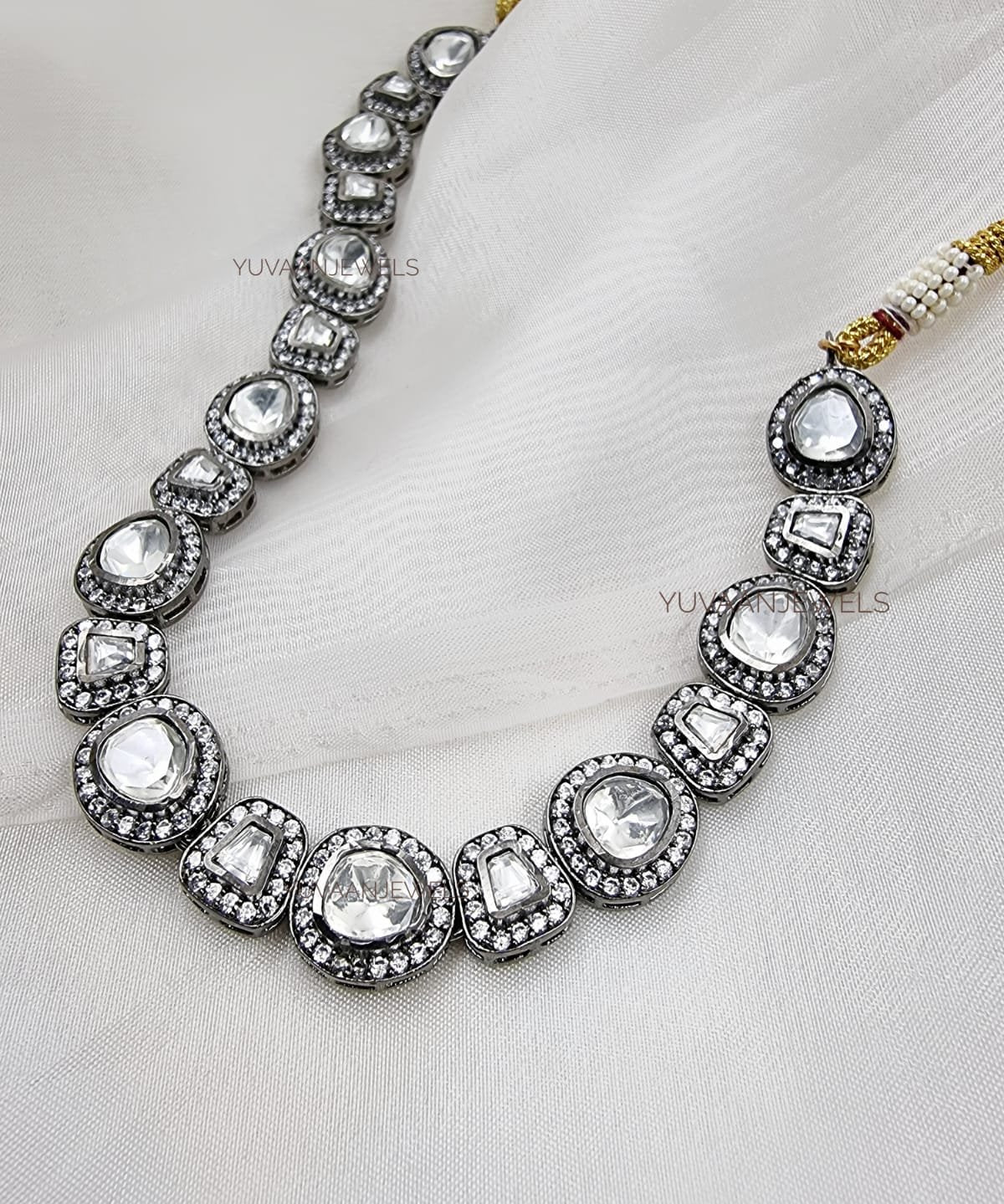 Myra Necklace Set (Silver Plated)