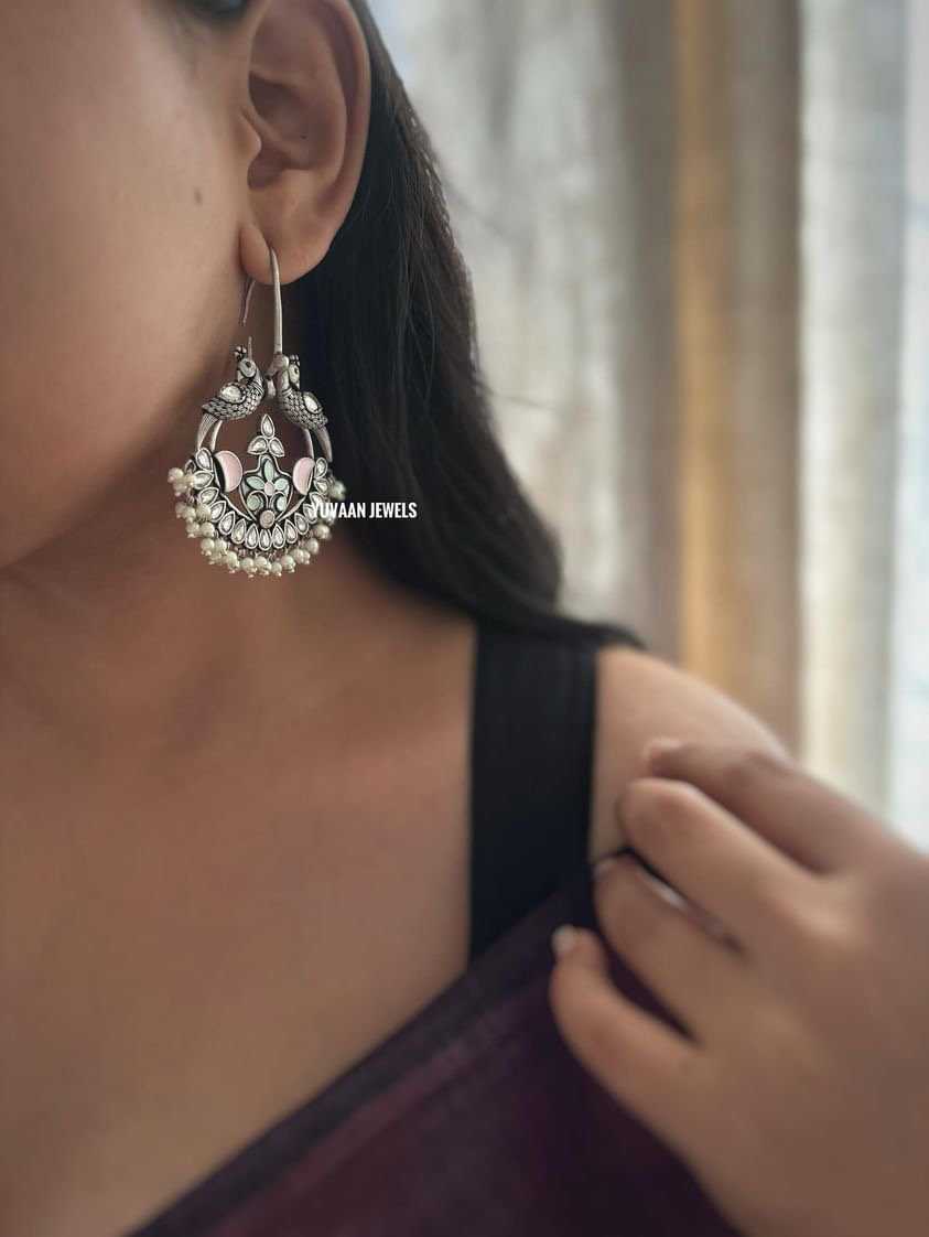 Mor handcrafted chaandbali