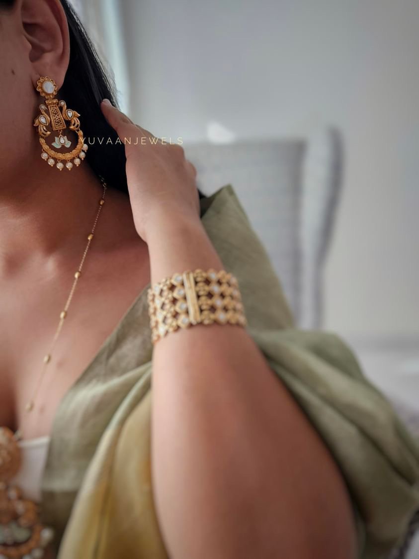 Vyara Handcrafted Necklace