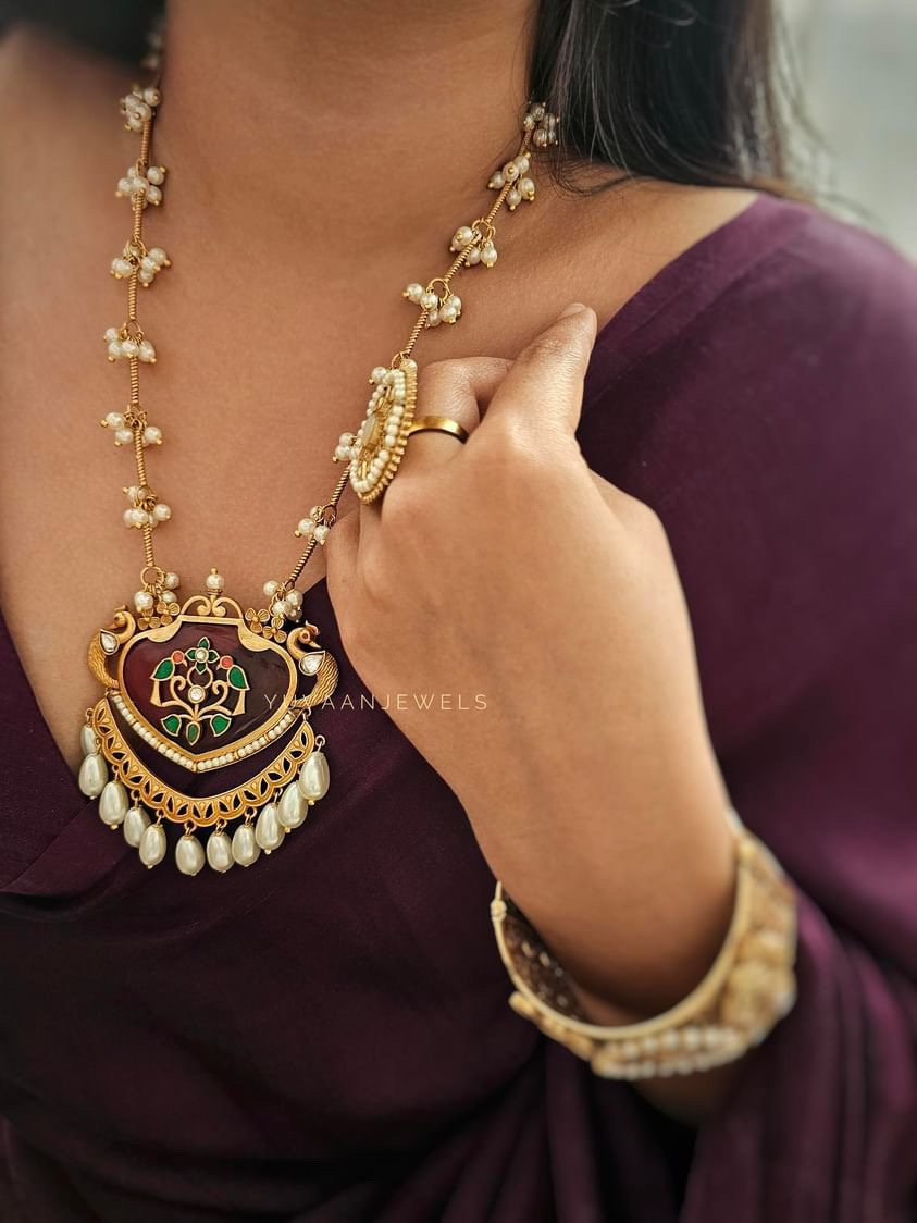 Ruslaan Handcrafted necklace