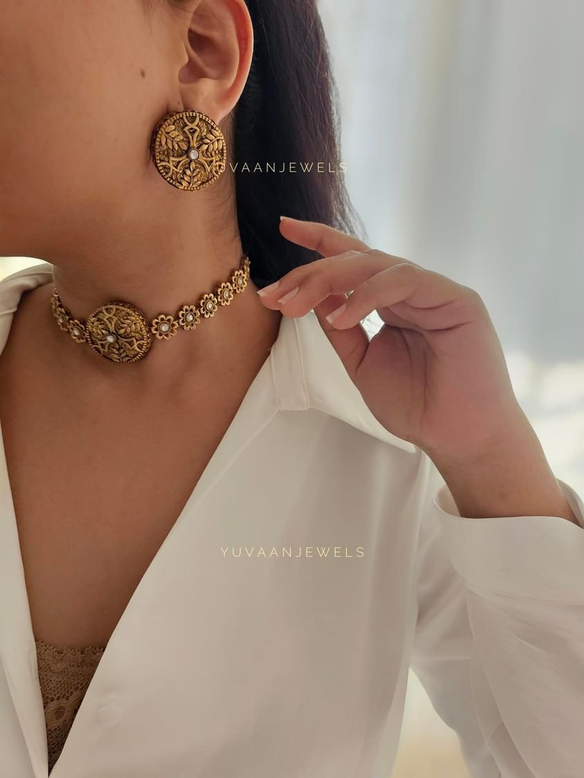 Sun-kissed Gold Choker