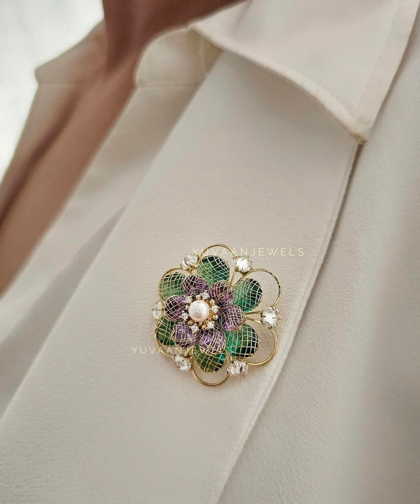 Natures kiss Floral Brooch pin