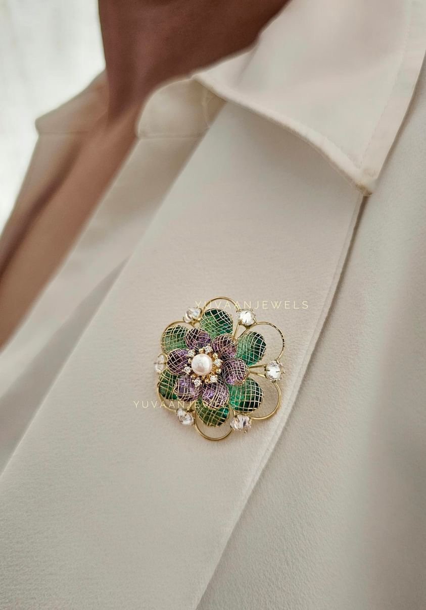 Natures kiss Floral Brooch pin