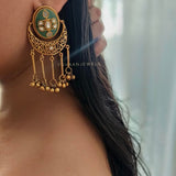 Swati raw stone chaandbali