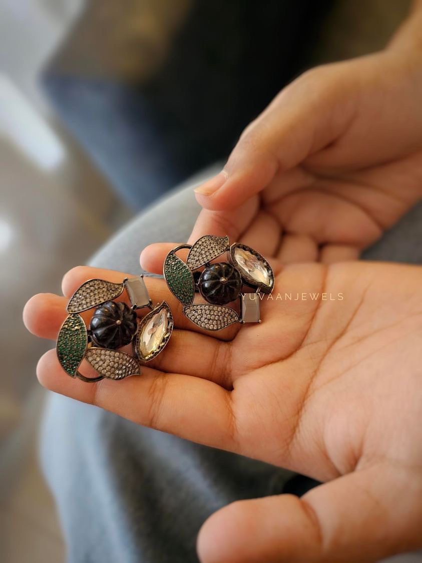 Shweta Baroque Studs