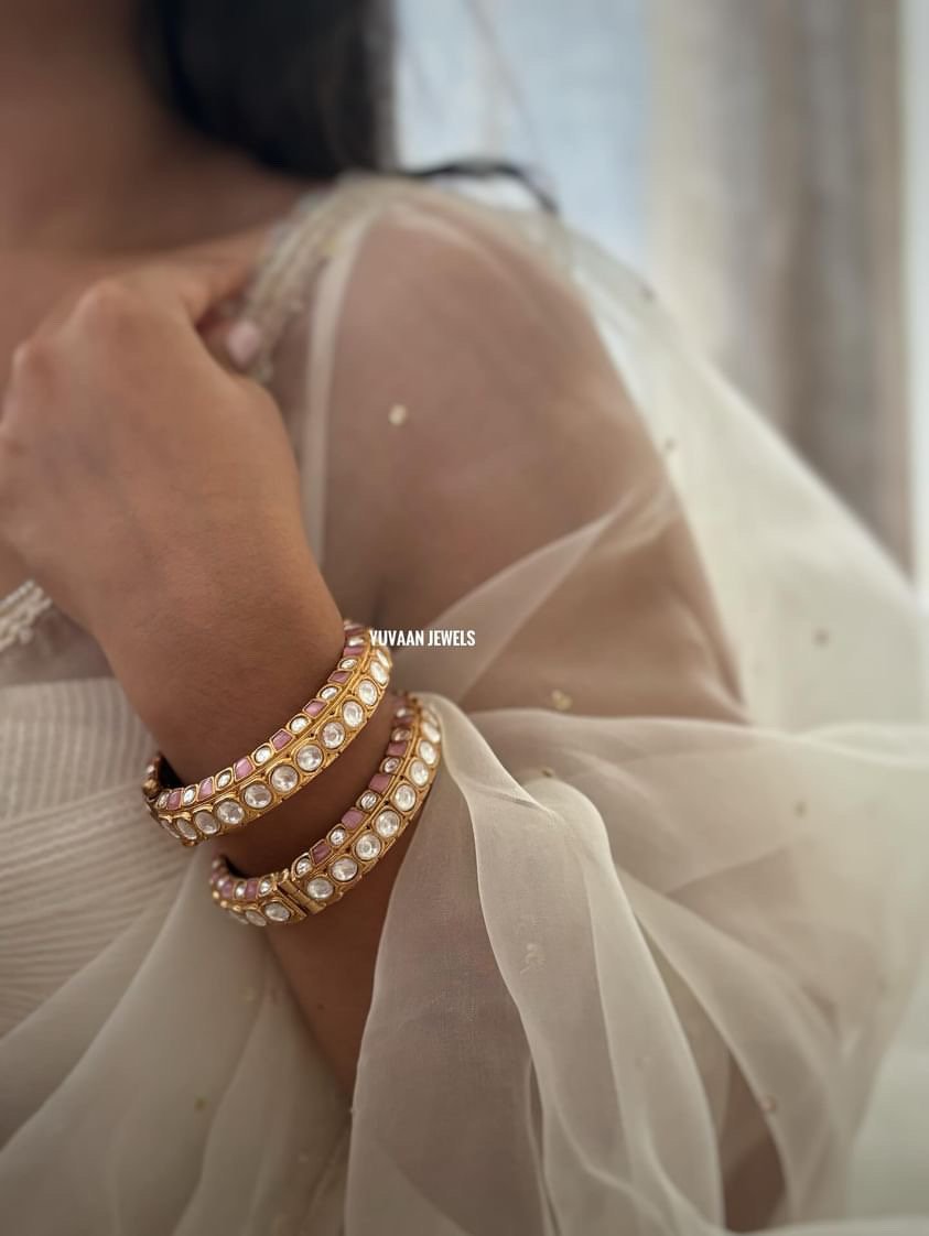 Hoor openable bangle