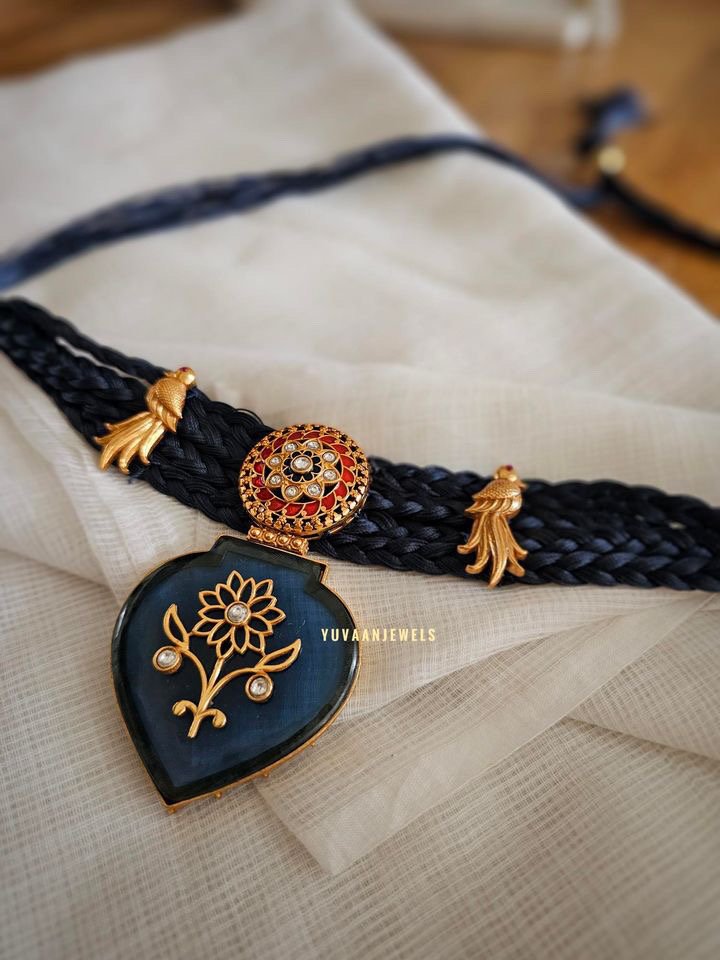 Aamla Handcrafted necklace