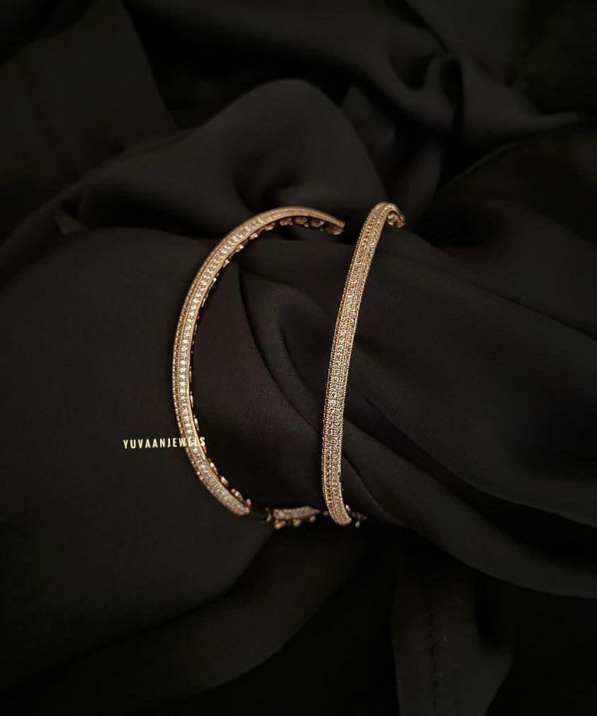 Rosa Hoops