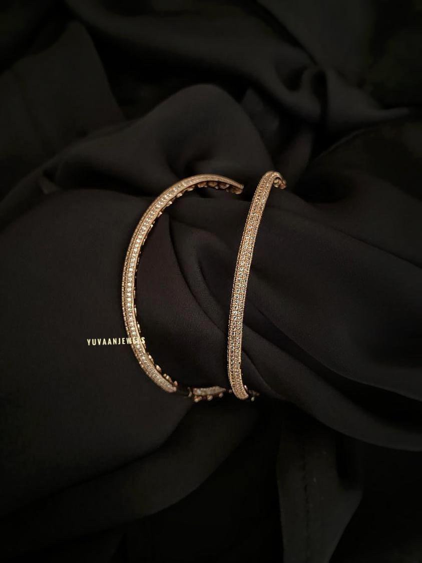Rosa Hoops