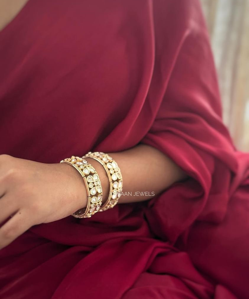Palak stretchable polki bangles