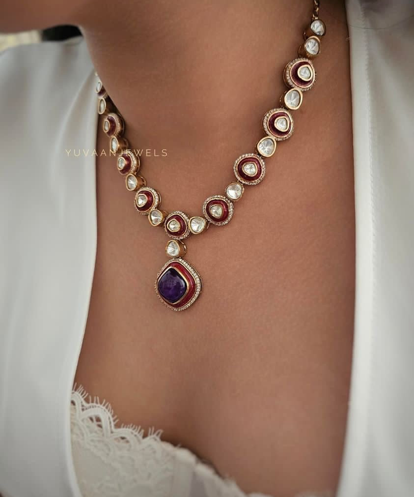 Nargis Quartz Necklace