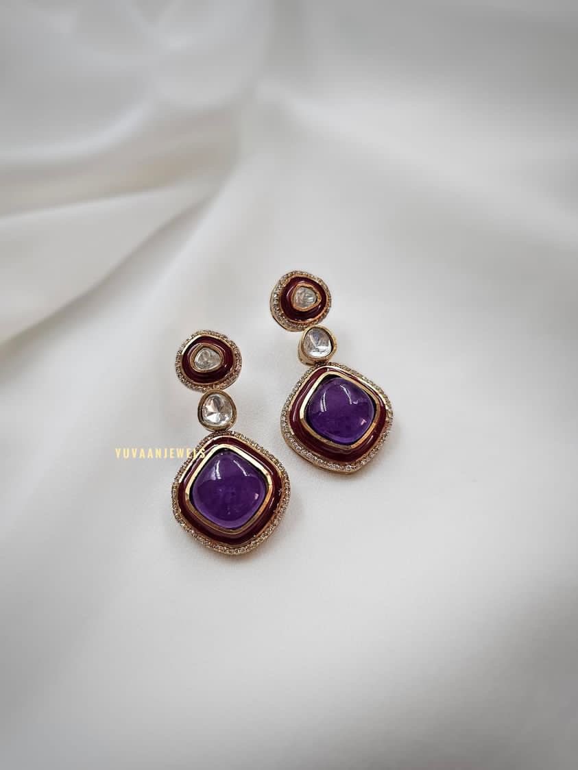 Nargis Quartz Necklace
