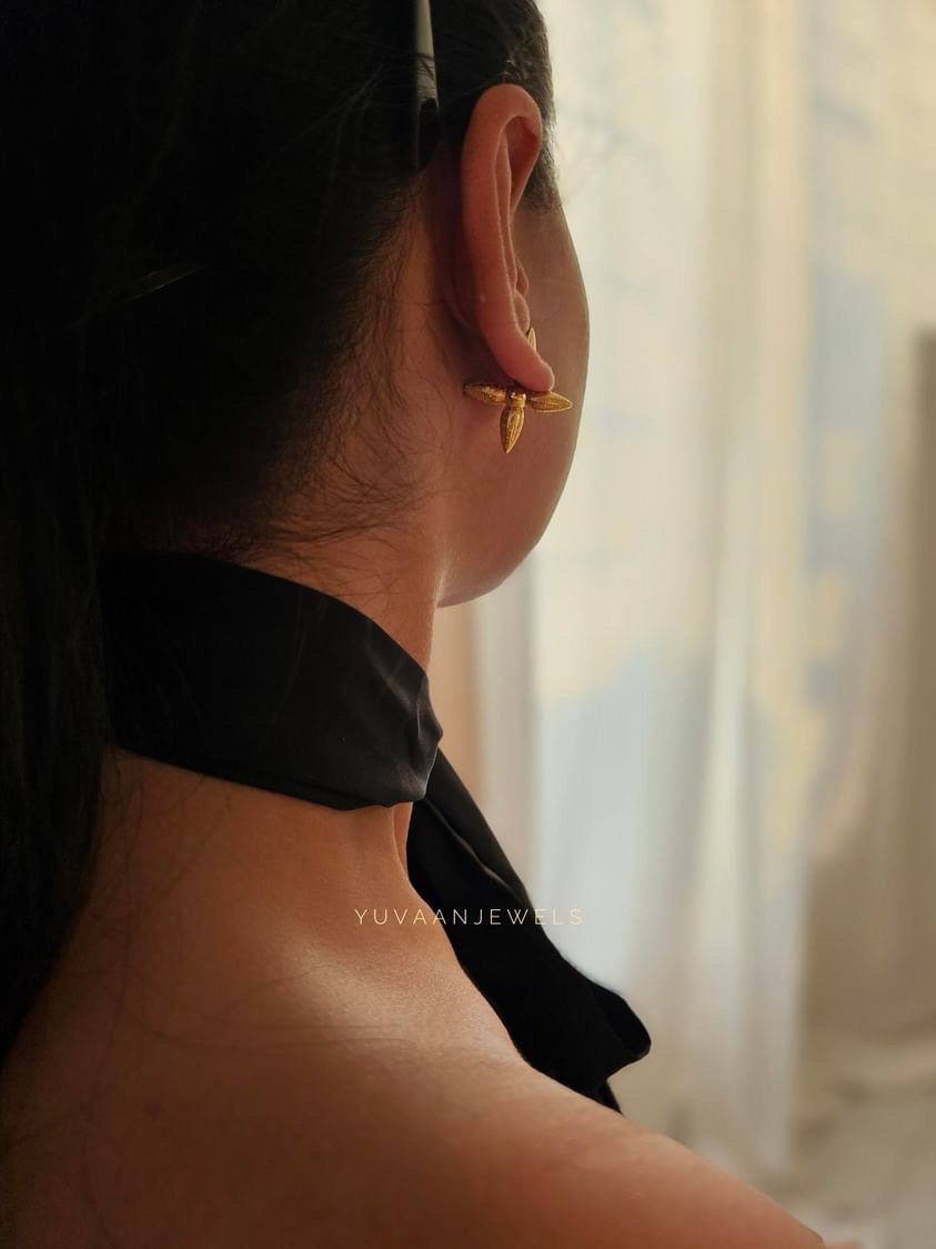 Elsa Gold Earings