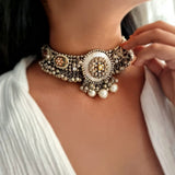 Rivaaz necklace