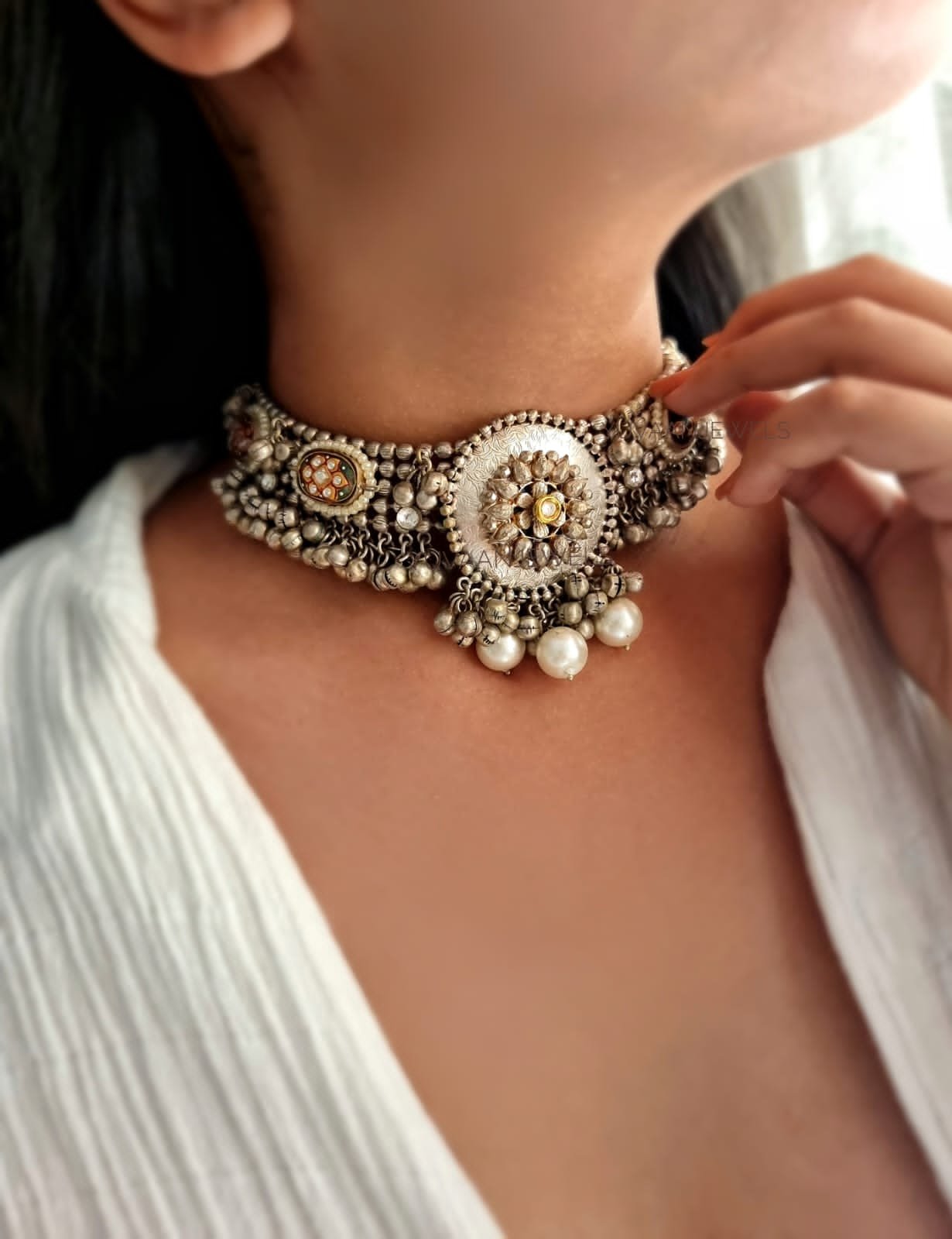 Rivaaz necklace