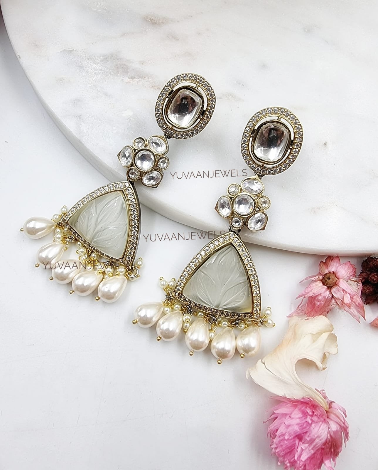 Nitara Necklace Set
