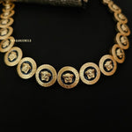 Koreìl  Necklace